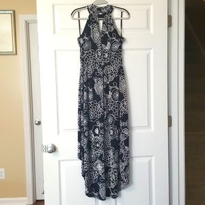 GORGEOUS navy blue and white dress size 6.